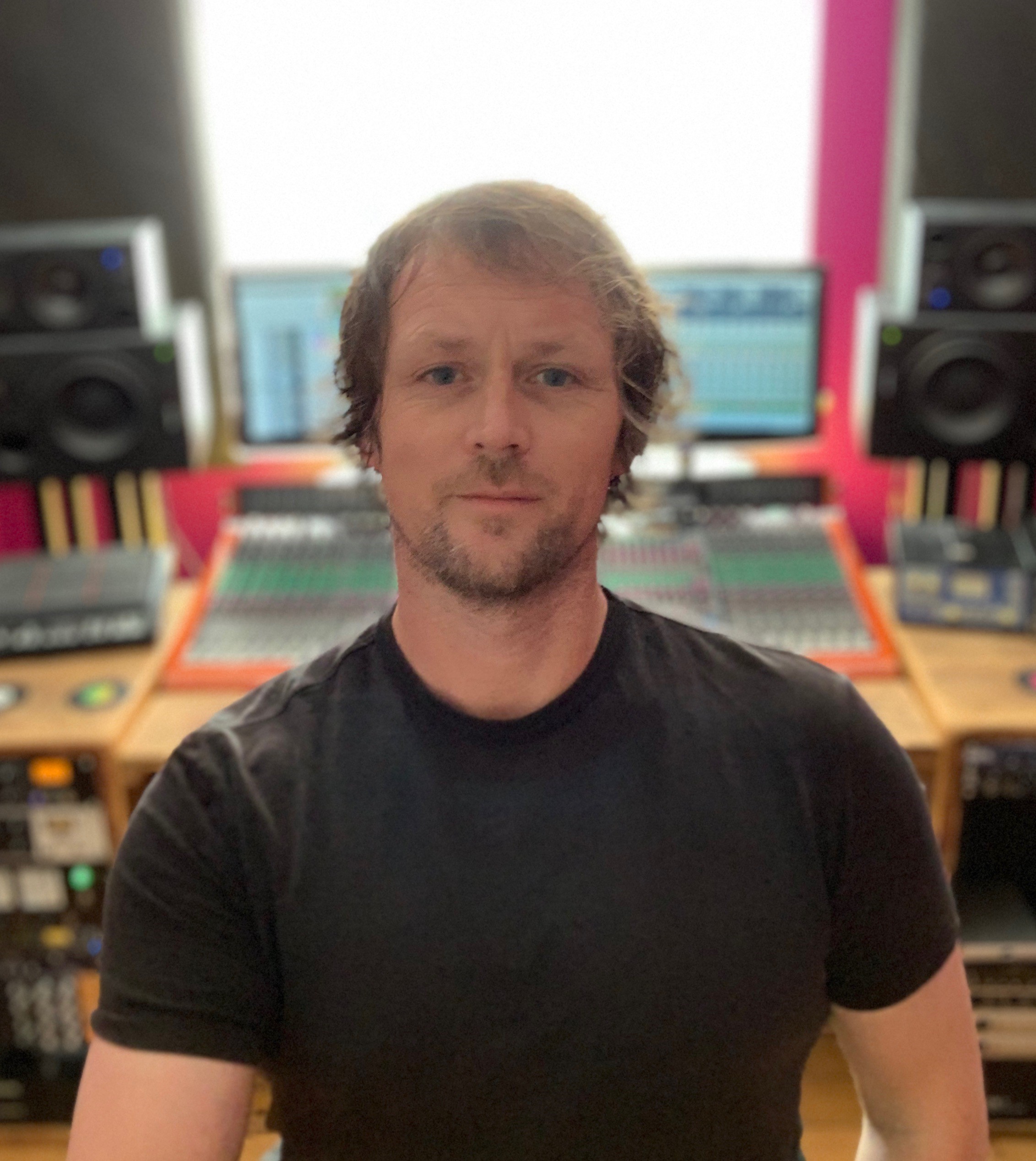 A headshot of Professor Rob Toulson