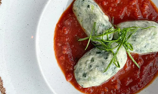 Italian tomato sauce dish