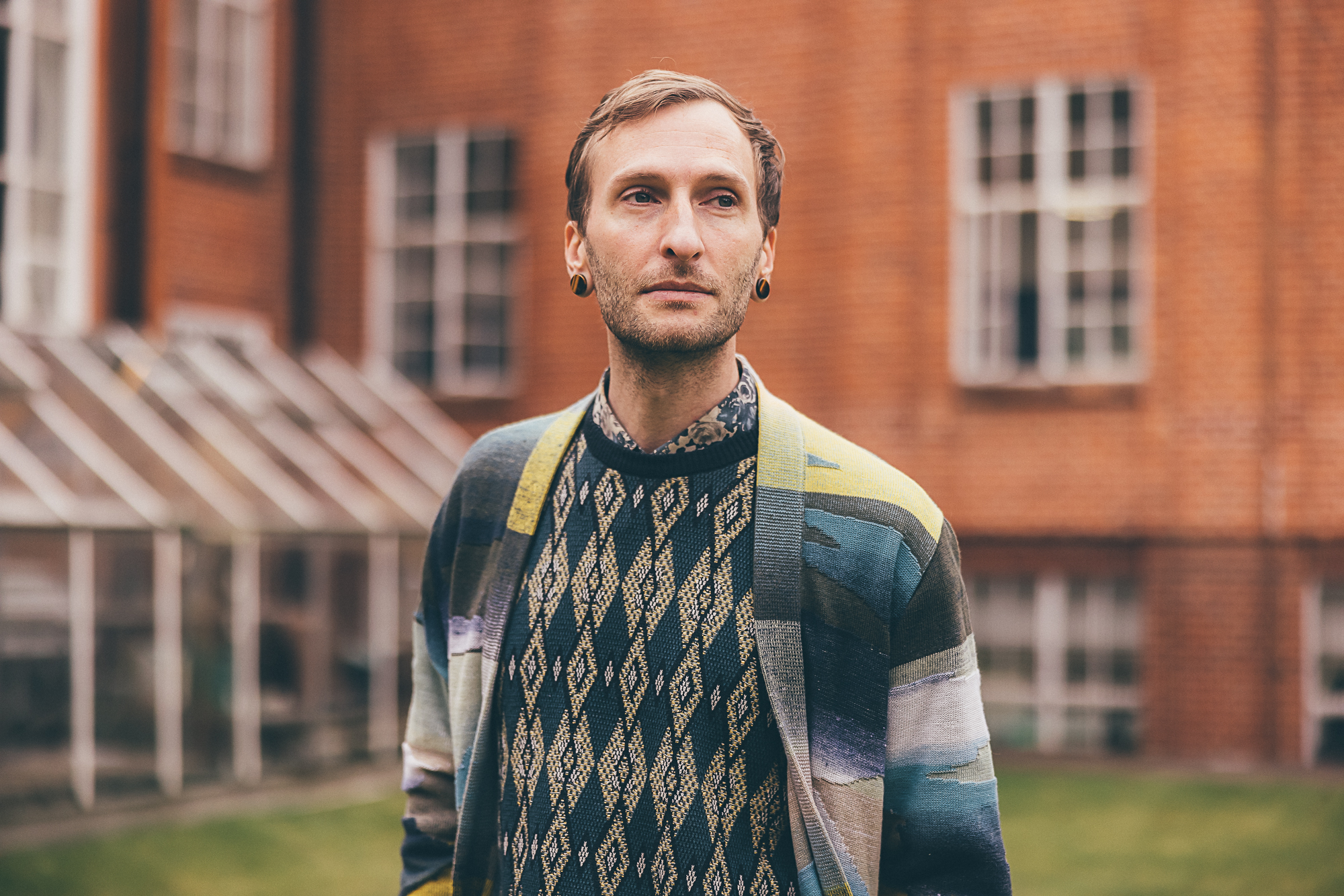 Stefán Orschel-Read outside Ruskin Building, ARU Cambridge.