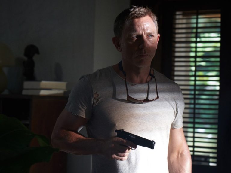 A photo of Daniel Craig. *All Photos © Nicola Dove 2019 DANJAQ, LLC AND MGM